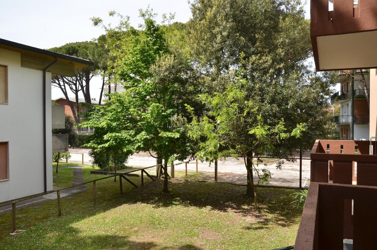Condominio Corinzia Bibione Exterior photo